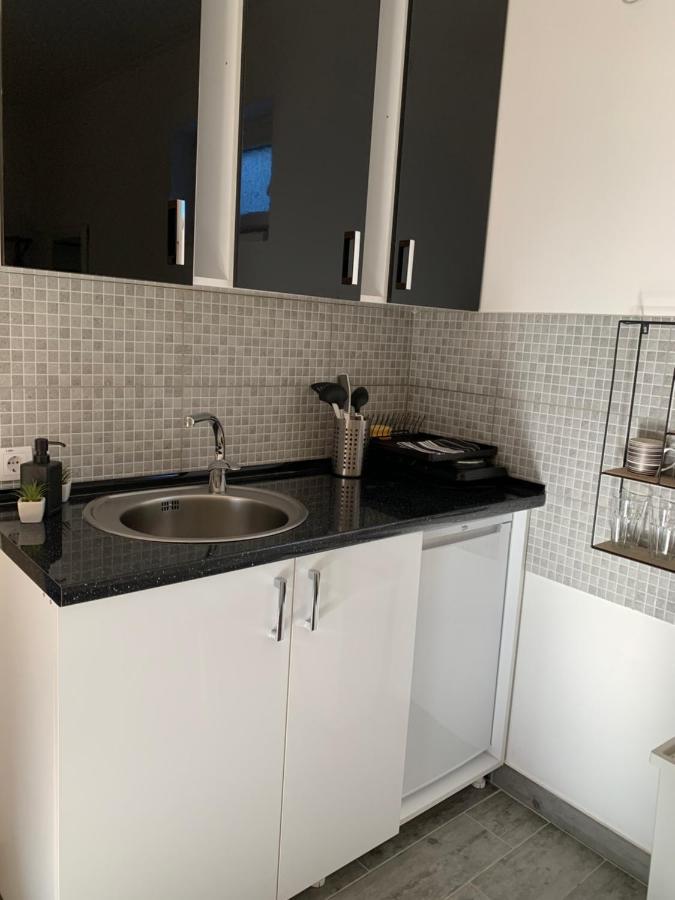 סומבור Apartman Hana מראה חיצוני תמונה